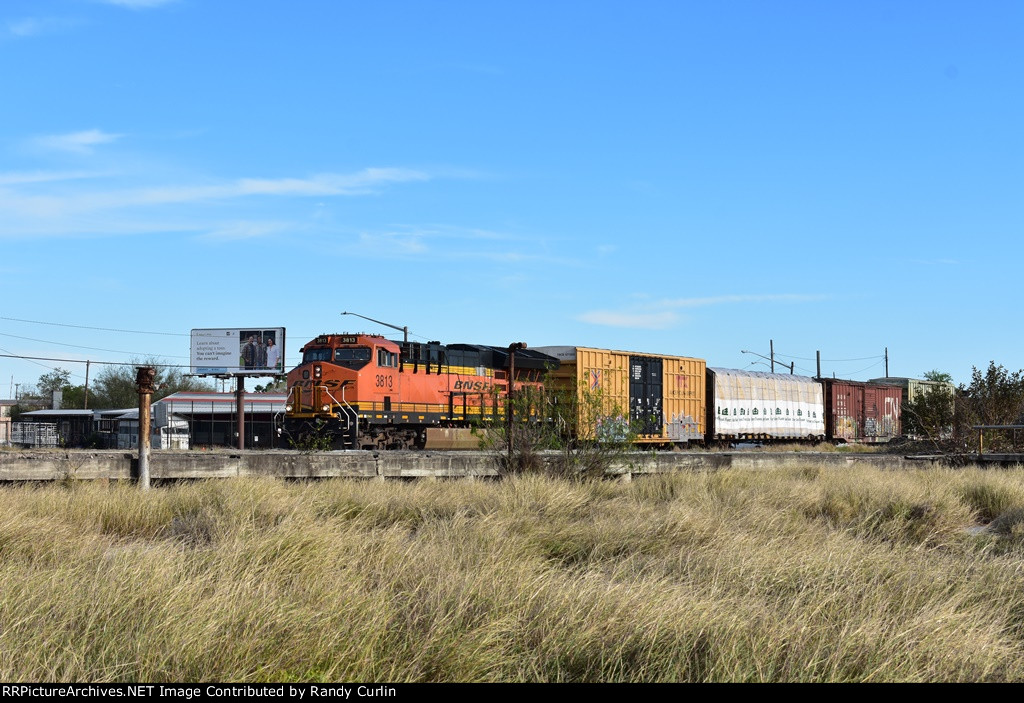 BNSF 3813 on the local